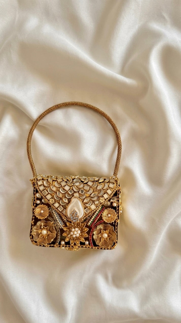 Kundan Mini Casting Clutch