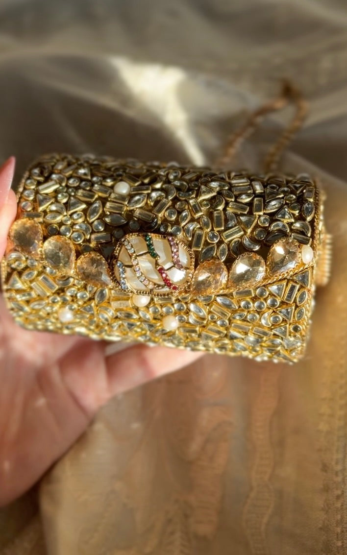 kundan cylindrical clutch