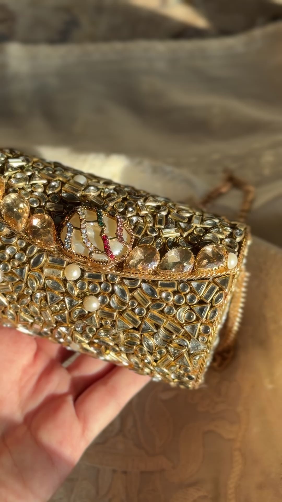 kundan cylindrical clutch